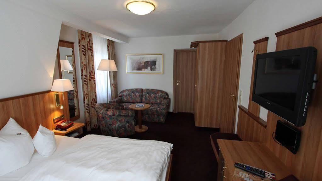 Neckarblick Self Service Hotel 巴特温普芬 外观 照片